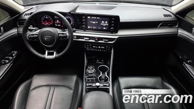 Kia K5 2021 — photo 10
