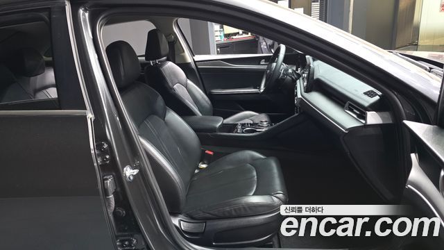 Kia K5 2021 — photo 17
