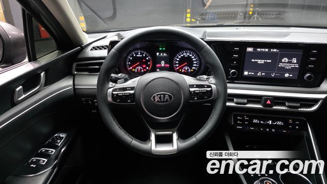 Kia K5 2021 — photo 19