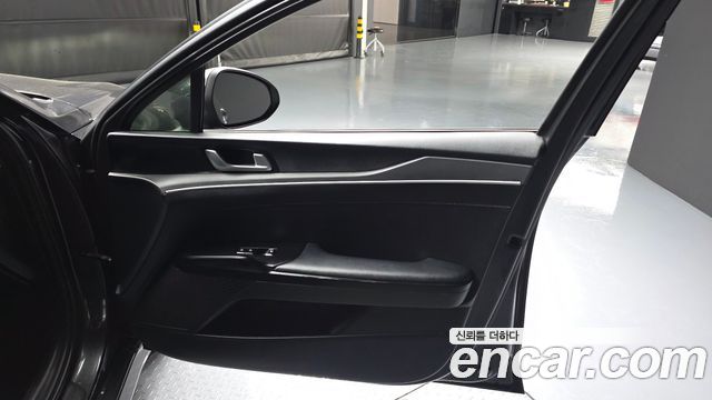 Kia K5 2021 — photo 14