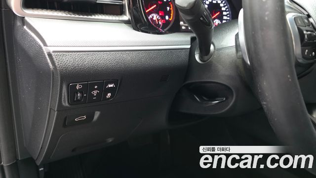 Kia K5 2021 — photo 27
