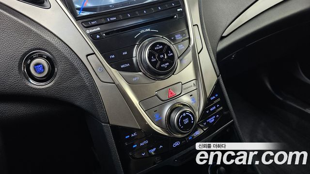 Hyundai Grandeur 2011 — photo 18