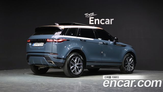 Land Rover Range Rover Evoque 2025 — photo 2