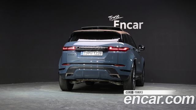 Land Rover Range Rover Evoque 2025 — photo 4