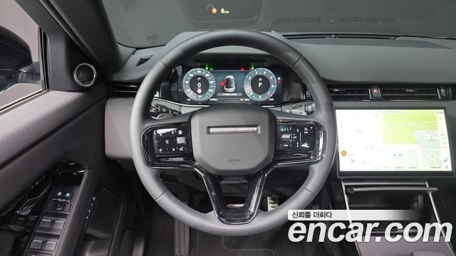 Land Rover Range Rover Evoque 2025 — photo 19