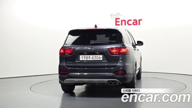 Kia Sorento 2019 — photo 4