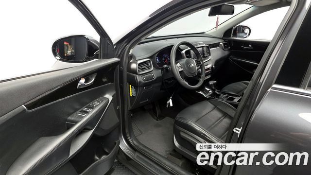 Kia Sorento 2019 — photo 13