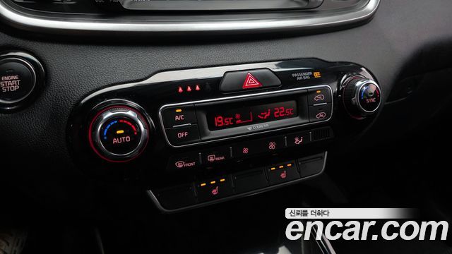 Kia Sorento 2019 — photo 22