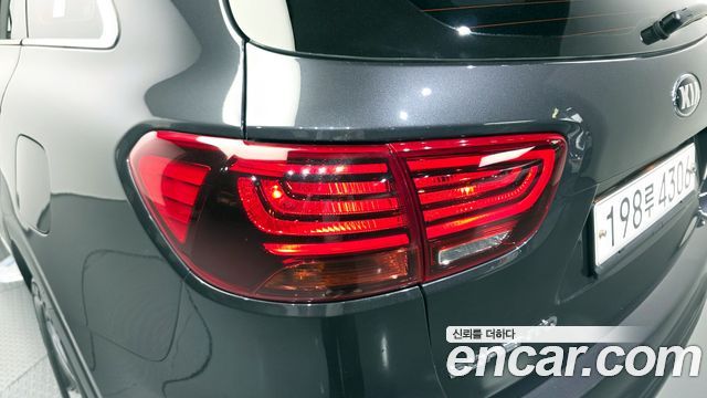 Kia Sorento 2019 — photo 9