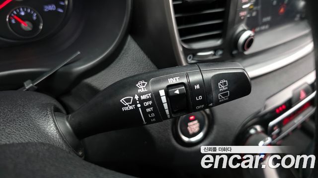 Kia Sorento 2019 — photo 27