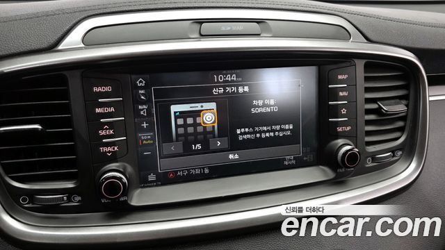 Kia Sorento 2019 — photo 29