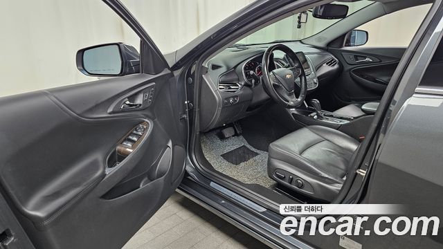 Chevrolet Korea Malibu 2018 — photo 13