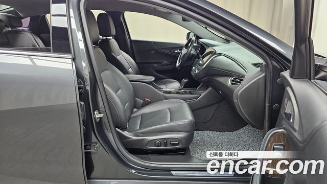Chevrolet Korea Malibu 2018 — photo 17