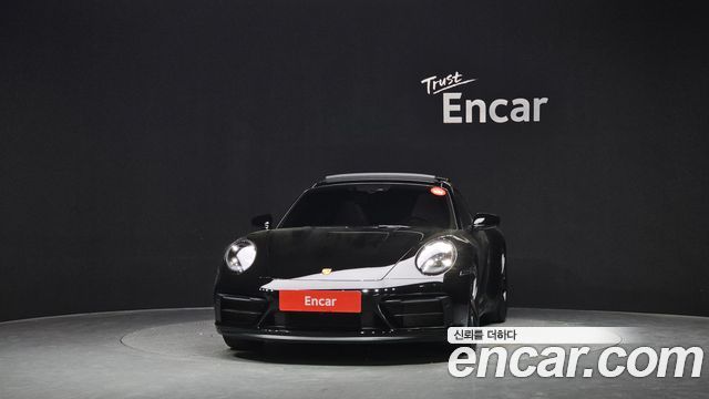 Porsche 911 2023 — photo 3
