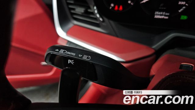 Porsche 911 2023 — photo 29