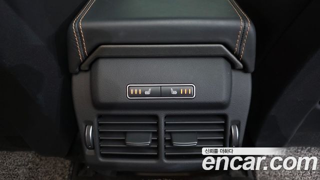 Land Rover Range Rover Evoque 2019 — photo 16