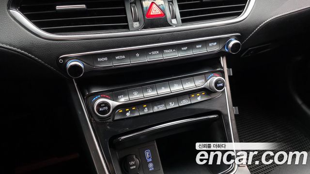 Hyundai Grandeur 2018 — photo 16