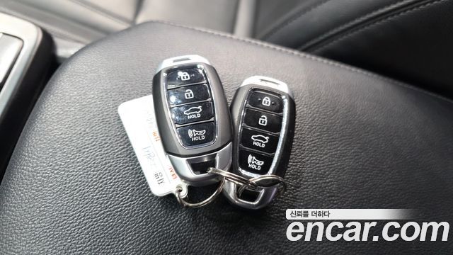 Hyundai Grandeur 2018 — photo 17