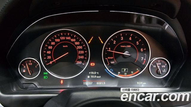 BMW 4-Series 2018 — photo 8