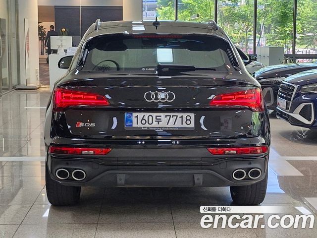 Audi SQ5 2023 — photo 4