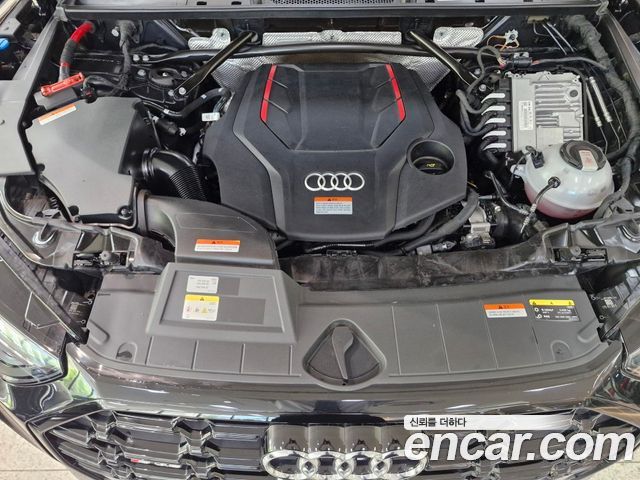 Audi SQ5 2023 — photo 6