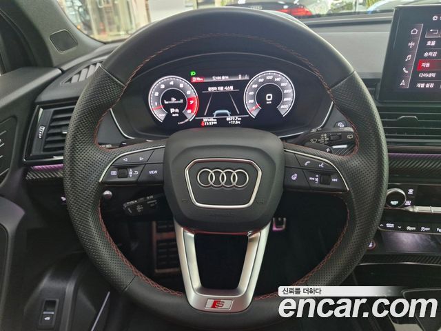 Audi SQ5 2023 — photo 14
