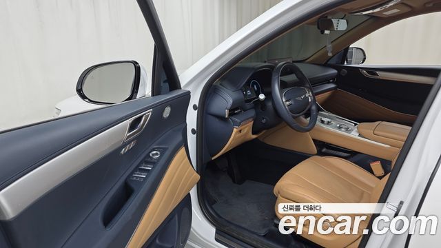 Genesis GV80 2023 — photo 13