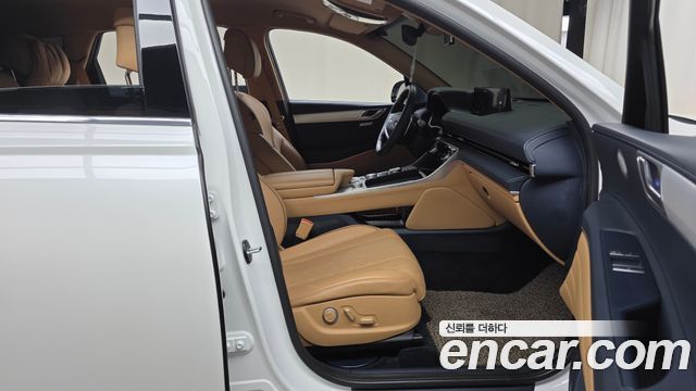 Genesis GV80 2023 — photo 17