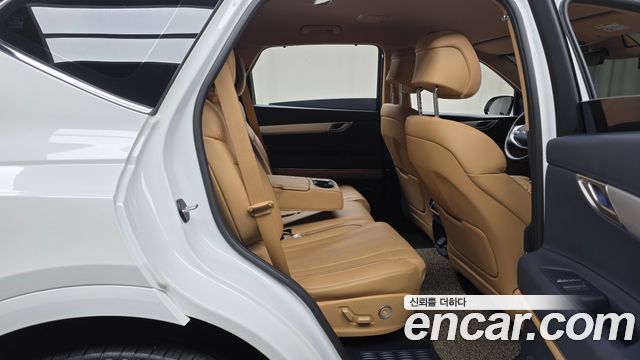 Genesis GV80 2023 — photo 18