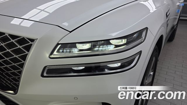 Genesis GV80 2023 — photo 8