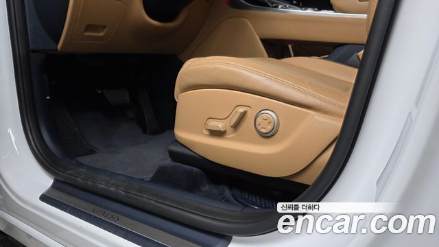 Genesis GV80 2023 — photo 34