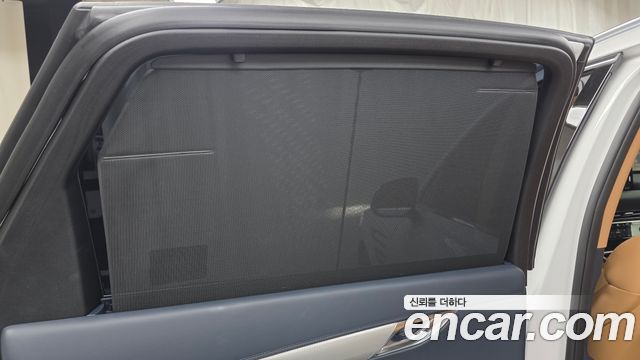 Genesis GV80 2023 — photo 35
