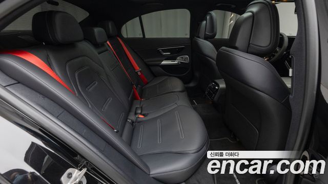 Mercedes-Benz E-Class 2026 — photo 10