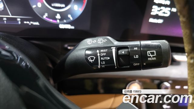 Kia Canival 2023 — photo 27