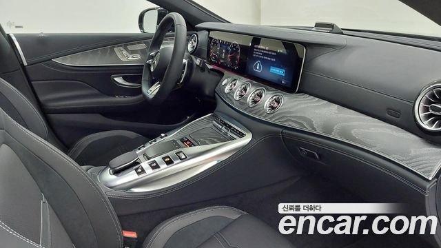 Mercedes-Benz AMG GT 2026 — photo 9
