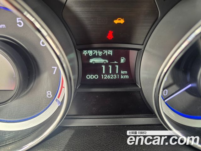 Hyundai Sonata 2011 — photo 13