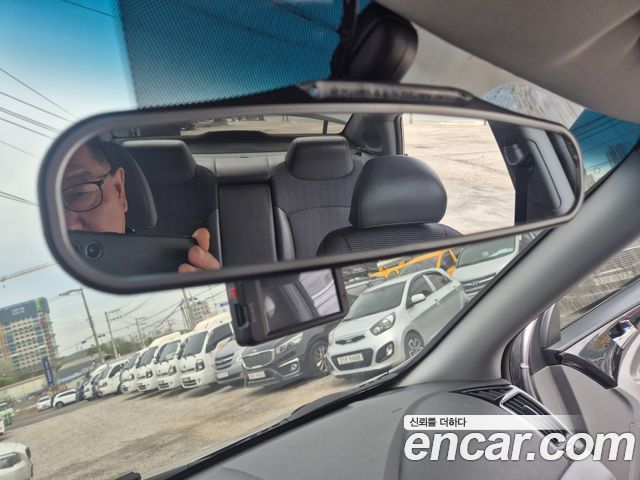 Hyundai Sonata 2011 — photo 14
