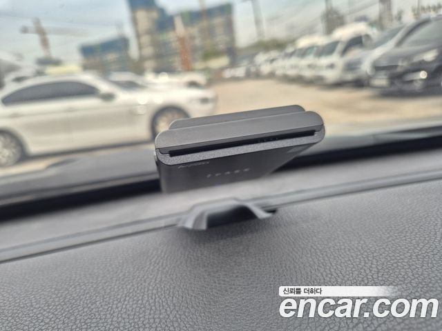 Hyundai Sonata 2011 — photo 17