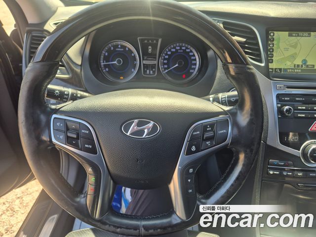 Hyundai Grandeur 2015 — photo 14