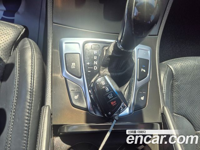 Hyundai Grandeur 2015 — photo 18