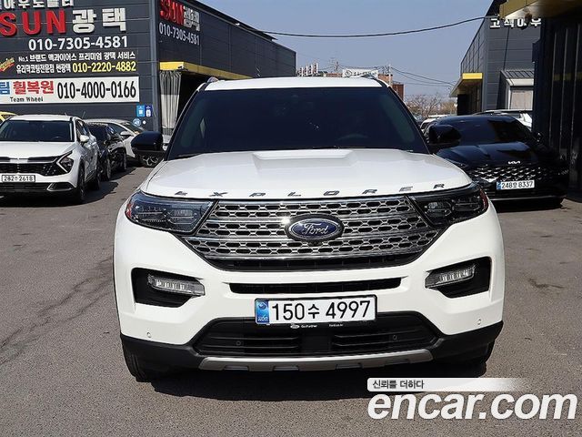 Ford Explorer 2021 — photo 1