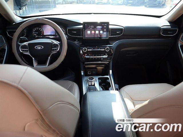 Ford Explorer 2021 — photo 5