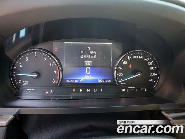 Ford Explorer 2021 — photo 9