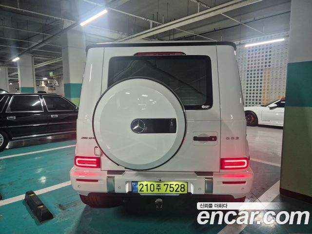Mercedes-Benz G-Class 2025 — photo 6