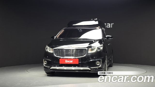 Kia Canival 2018 — photo 3