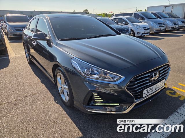 Hyundai Sonata 2018 — photo 16