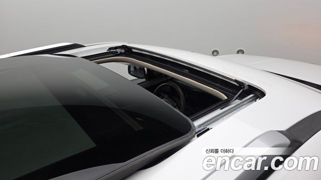 Kia Canival 2021 — photo 22