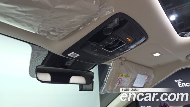 Kia Canival 2021 — photo 29