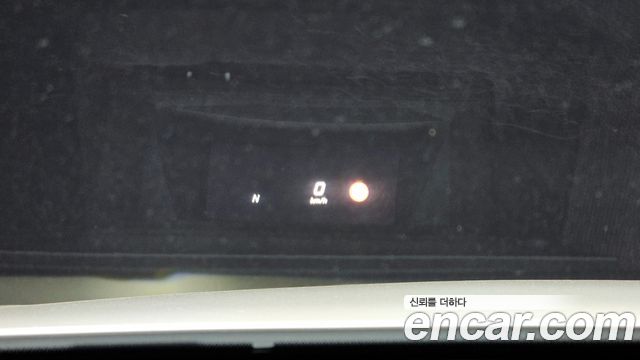 Mercedes-Benz E-Class 2017 — photo 16