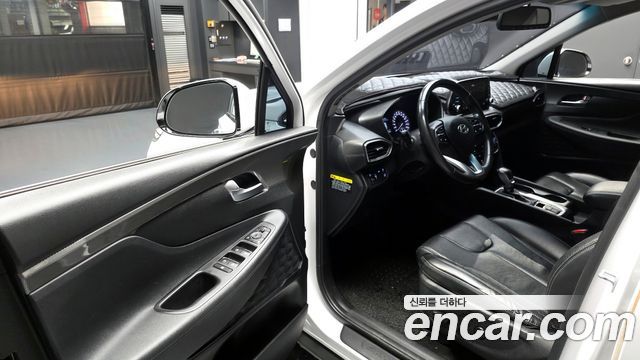 Hyundai Santafe 2019 — photo 10